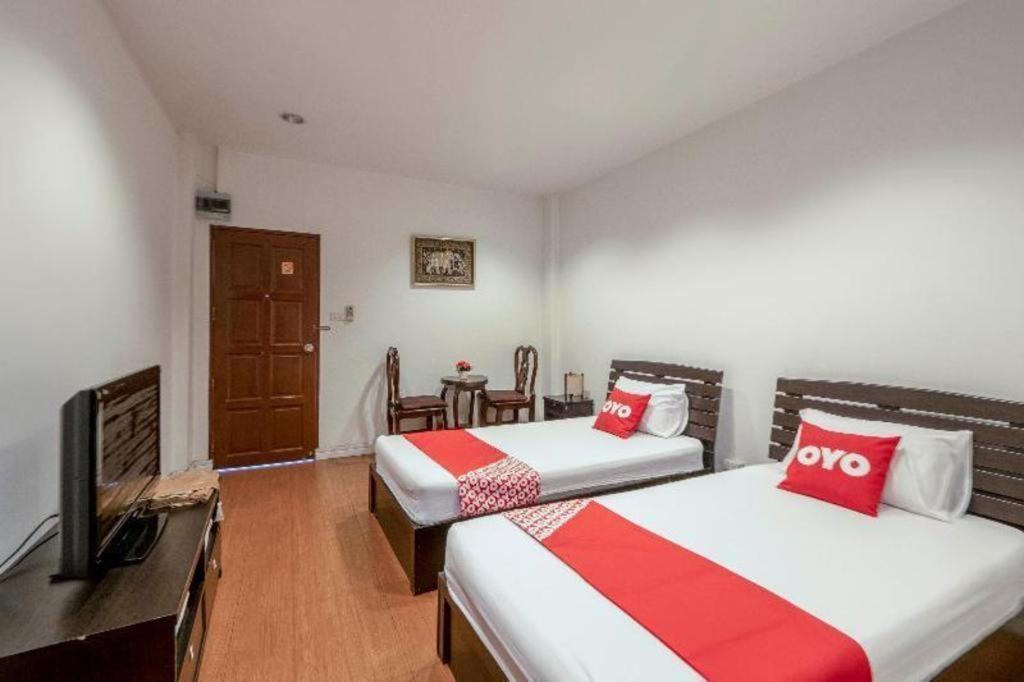فندق Oyo 1089 Baan Boran بانكوك المظهر الخارجي الصورة