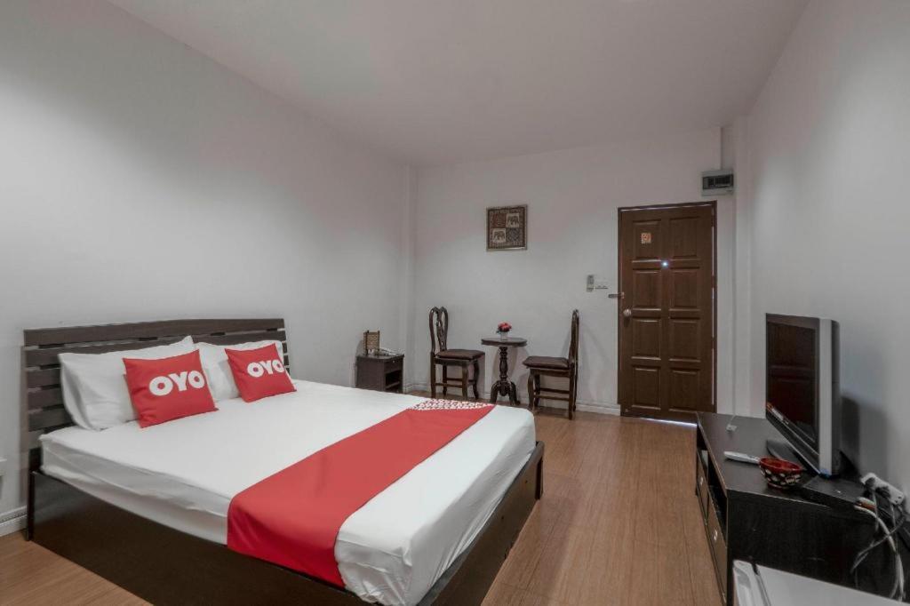 فندق Oyo 1089 Baan Boran بانكوك المظهر الخارجي الصورة
